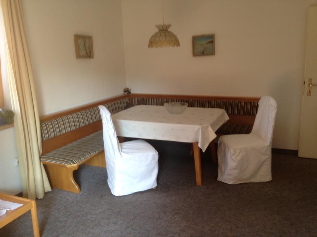 Haus Riedl Apartment Seefeld in Tirol Room photo